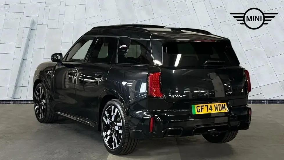 Used Mini Countryman 227 kW (309 HP) 2024 Black SUV