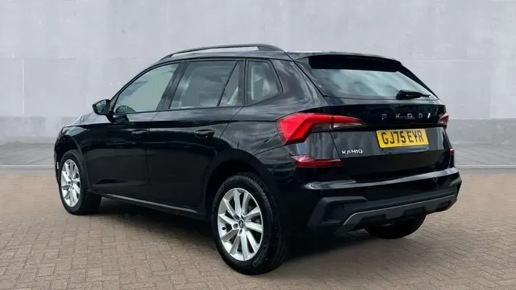 Used Skoda Kamiq SE 116 HP (85 kW) 2025 Black SUV