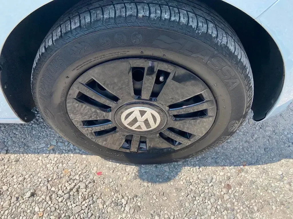 Used VW up! take up! 60 HP (44 kW) 2013 Blue Hatchback