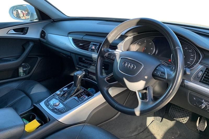 Used Audi A6 Design 190 HP (139 kW) 2017 White Estate