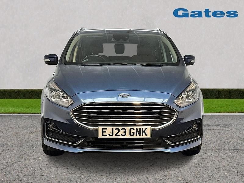 Used Ford S-MAX Titanium 190 HP (139 kW) 2023 Blue MPV