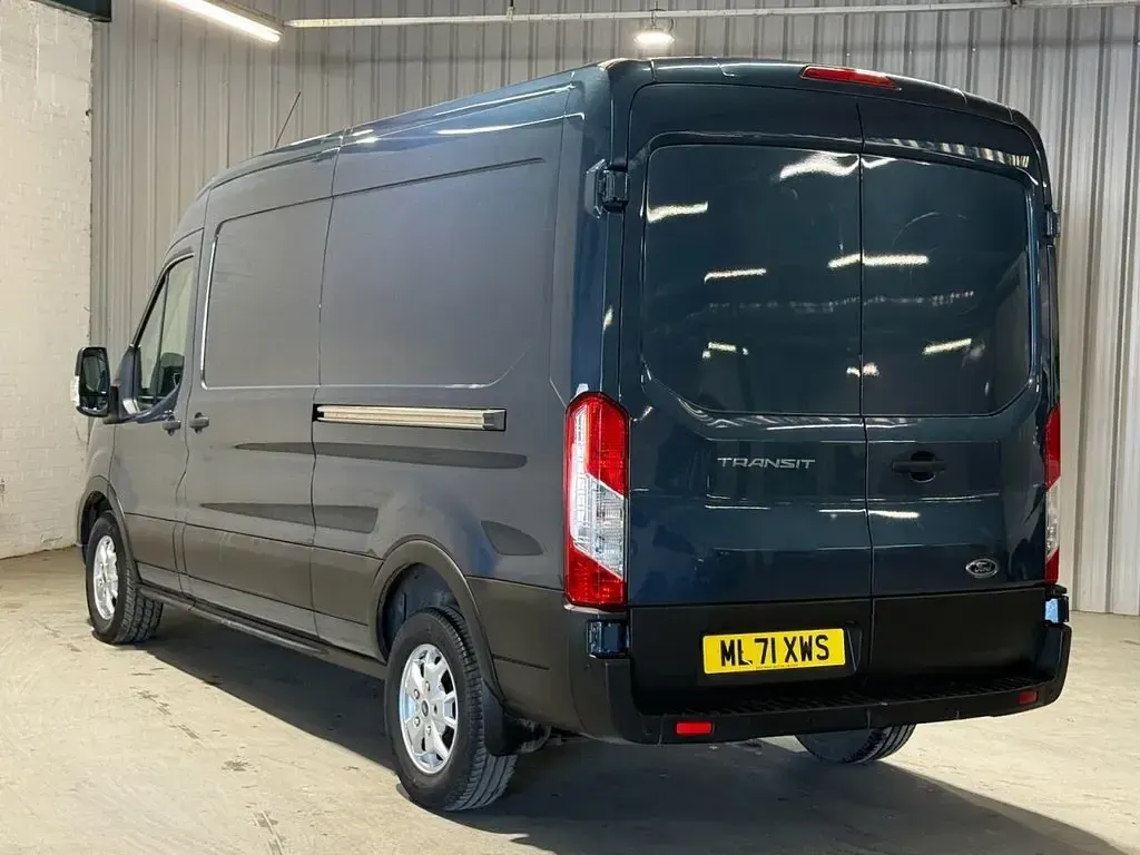 Used Ford Transit Limited 185 HP (136 kW) 2021 Blue Van