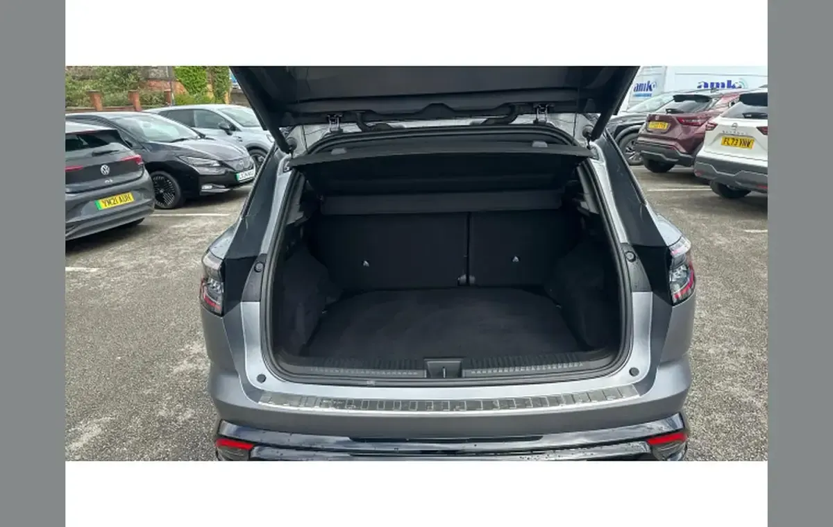 Used Renault Austral Techno Esprit Alpine 200 HP (147 kW) 2023 Other SUV
