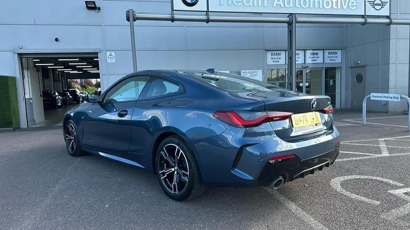 Usado BMW 420 M Sport 181 HP (133 kW) 2025 Azul Coupé