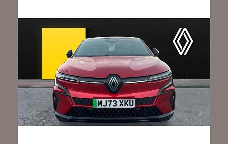 Used Renault Megane E-Tech Techno 160 kW (218 HP) 2023 Red Hatchback