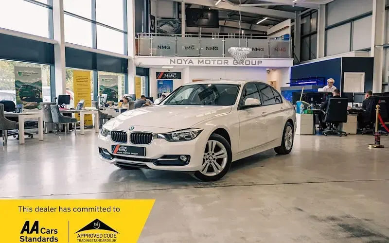 Used BMW 320 Sport Line 184 HP (135 kW) 2013 Sedan