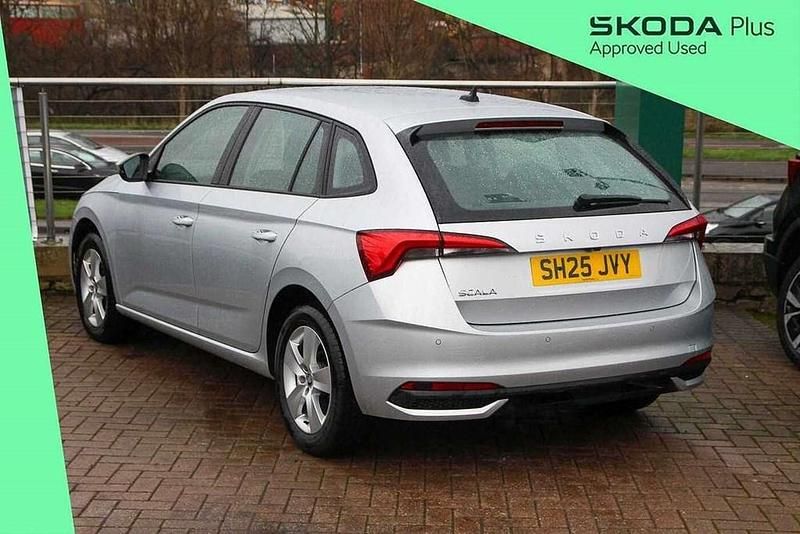Used Skoda Scala SE 94 HP (69 kW) 2025 Brilliant silver metallic Hatchback