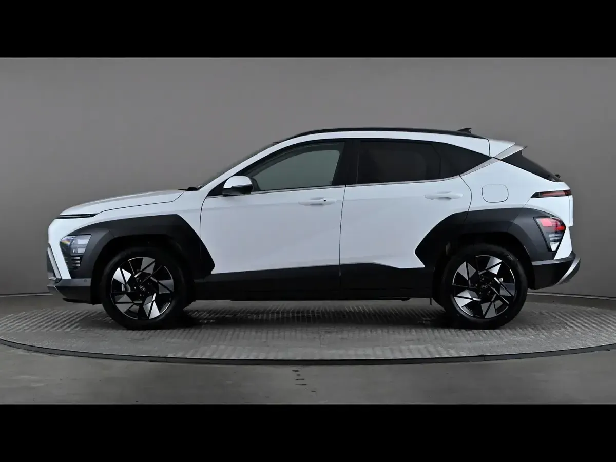 Used Hyundai Kona Ultimate 137 HP (100 kW) 2026 White SUV