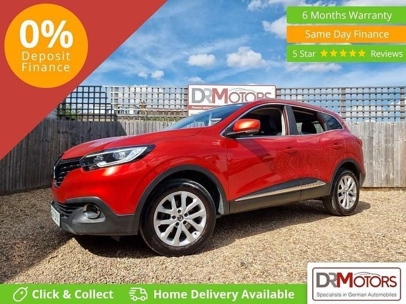 Red Used 2017 Renault Kadjar Dynamique SUV | £7,240 (Fair price) - Image 1/4