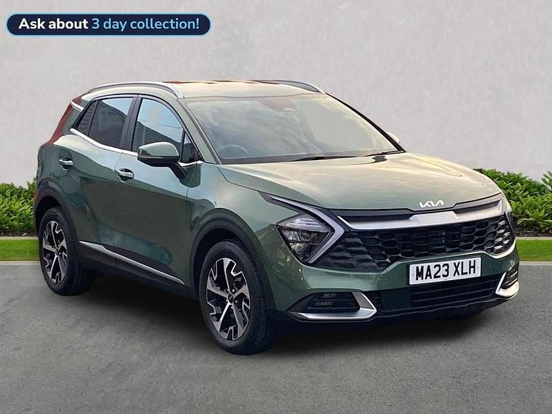 Green Used 2023 Kia Sportage SUV | £26,857 (Good price) - Image 1/4