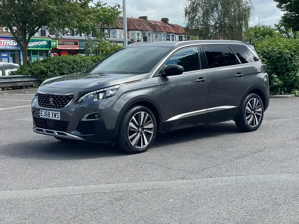 Used Peugeot 5008 Premium 2018 Grey SUV