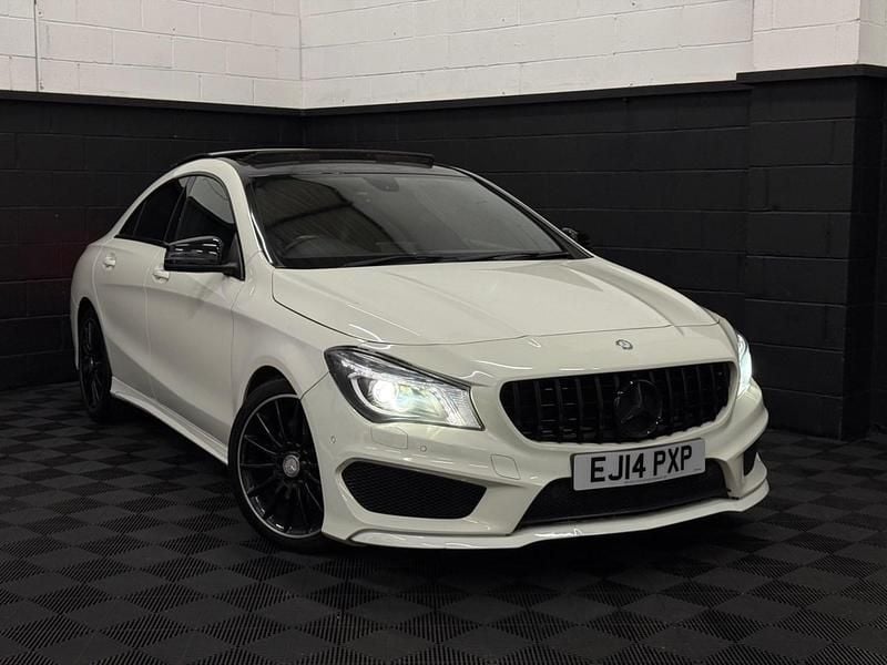 Used Mercedes CLA220 AMG 170 HP (125 kW) 2014 White Sedan