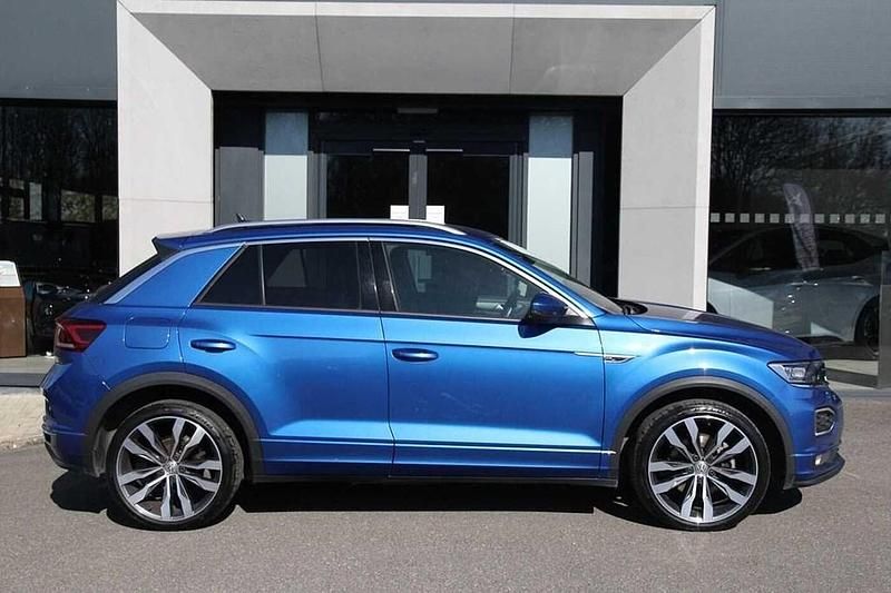 Used VW T-Roc R-line 150 HP (110 kW) 2020 Blue SUV