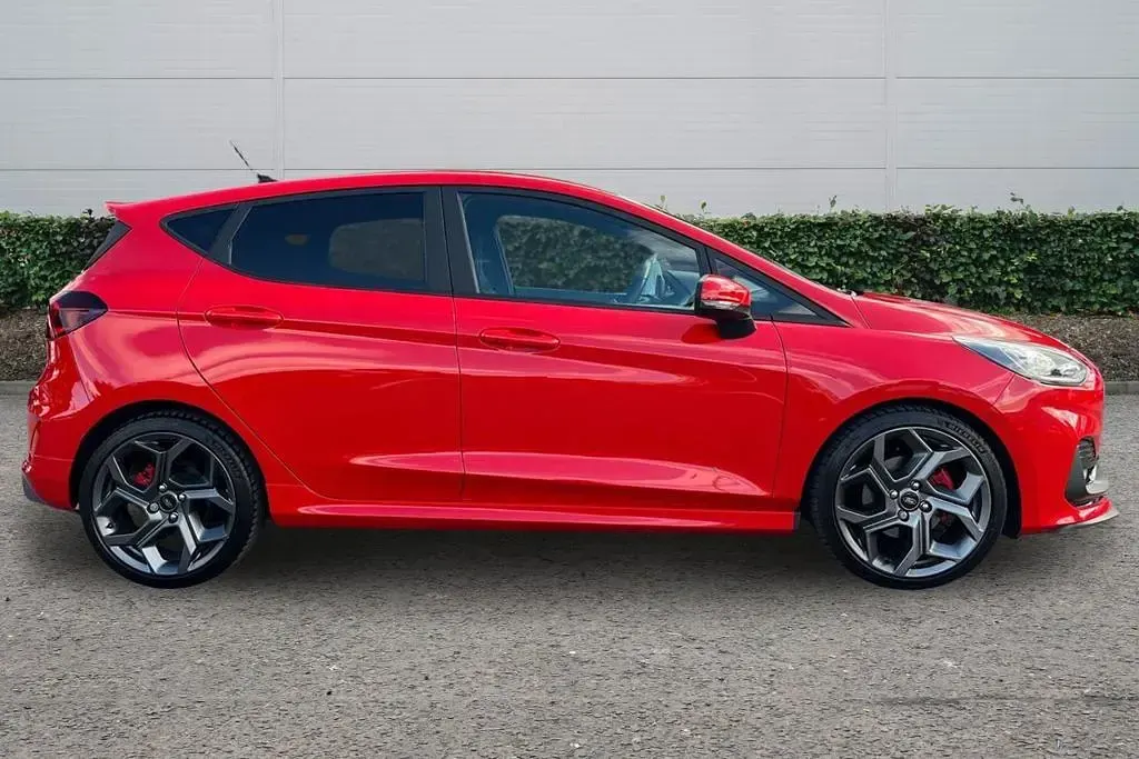 Used Ford Fiesta ST 2023 Red Hatchback