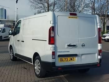 Used Nissan Primastar Acenta 110 HP (80 kW) 2023 White MPV