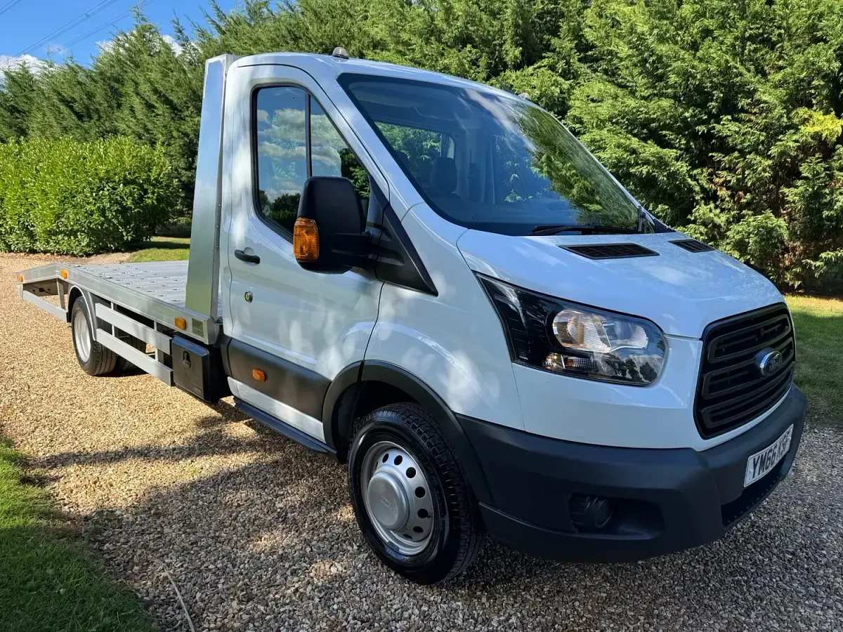 Used Ford Transit 130 HP (95 kW) 2017 White