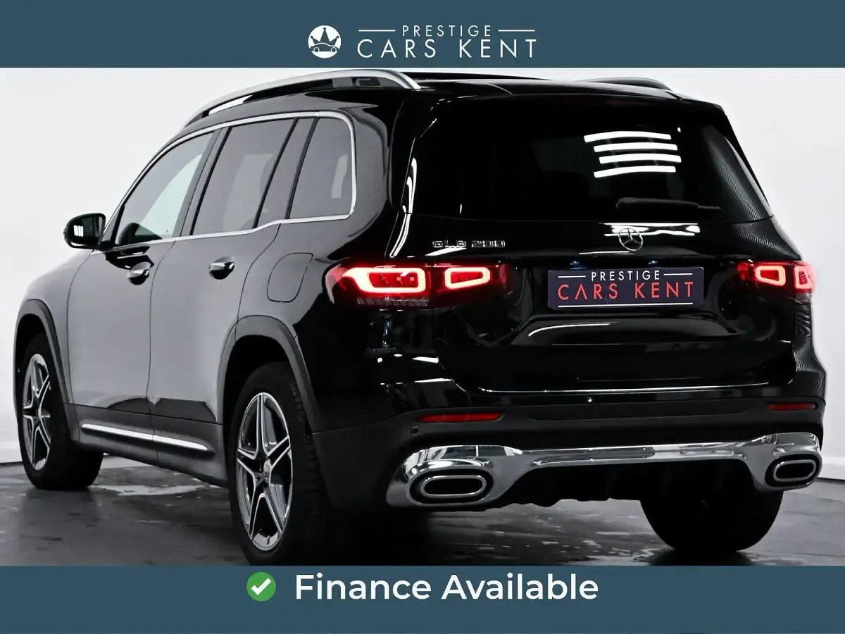 Used Mercedes GLB200 AMG Line Premium Plus 163 HP (119 kW) 2022 Black SUV