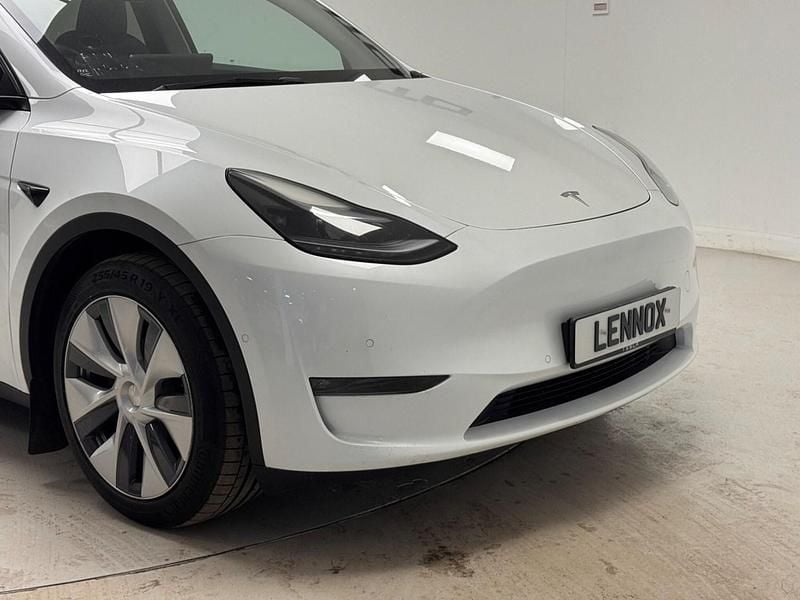 Used Tesla Model Y Long Range AWD 85 kW (116 HP) 2022 White SUV