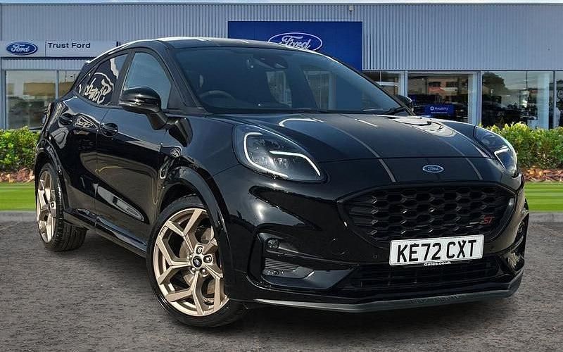 Used 2023 Ford Puma ST Hatchback | £21,470 (A bit pricey) - Image 1/4