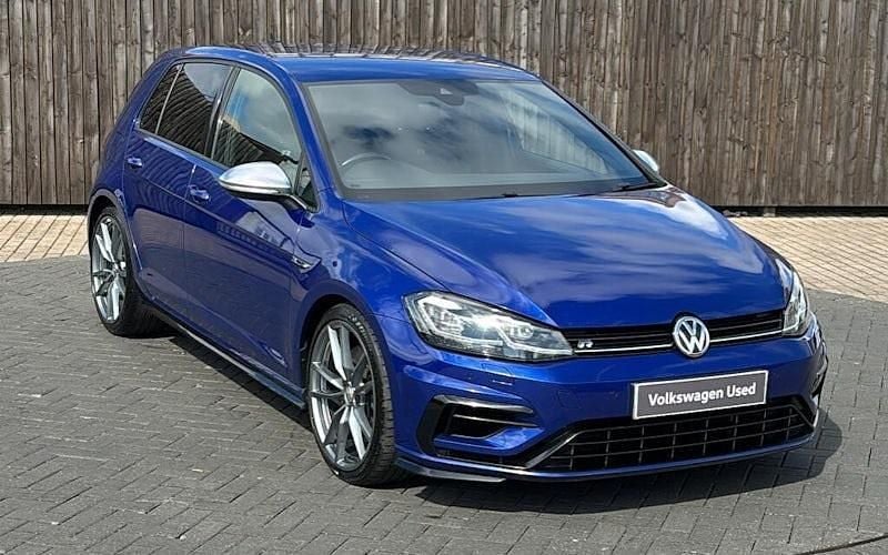 Used 2020 VW Golf VII R Hatchback | £19,999 (Good price) - Image 1/4