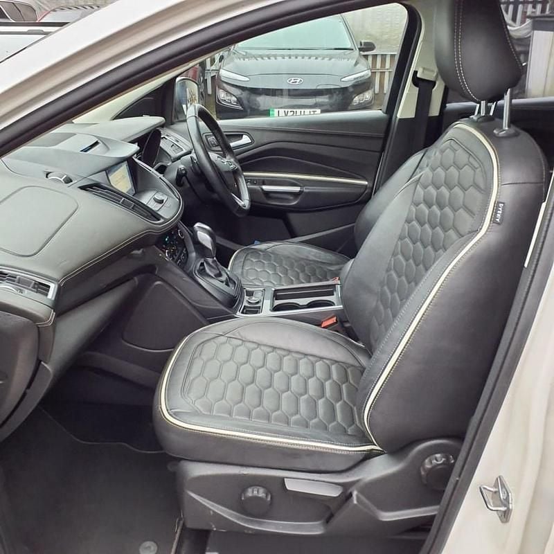 Used Ford Kuga Vignale 180 HP (132 kW) 2018 White SUV