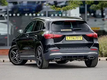 Used Mercedes GLA200 Executive 163 HP (119 kW) 2024 Black SUV