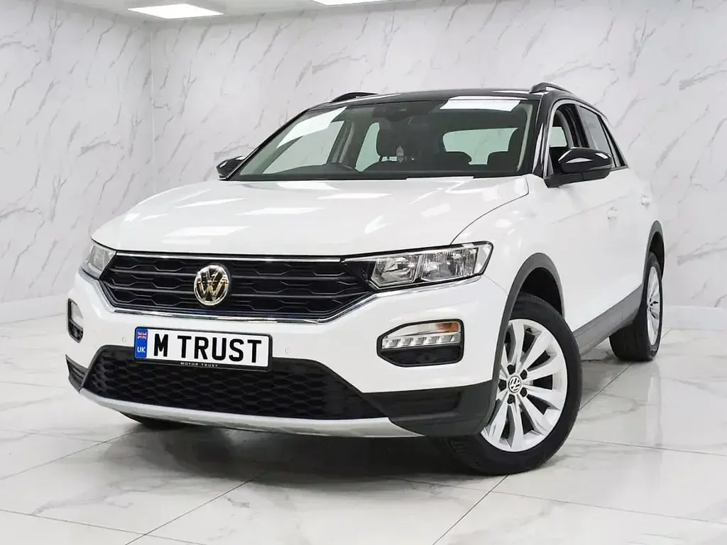 Used VW T-Roc SE 150 HP (110 kW) 2018 White SUV