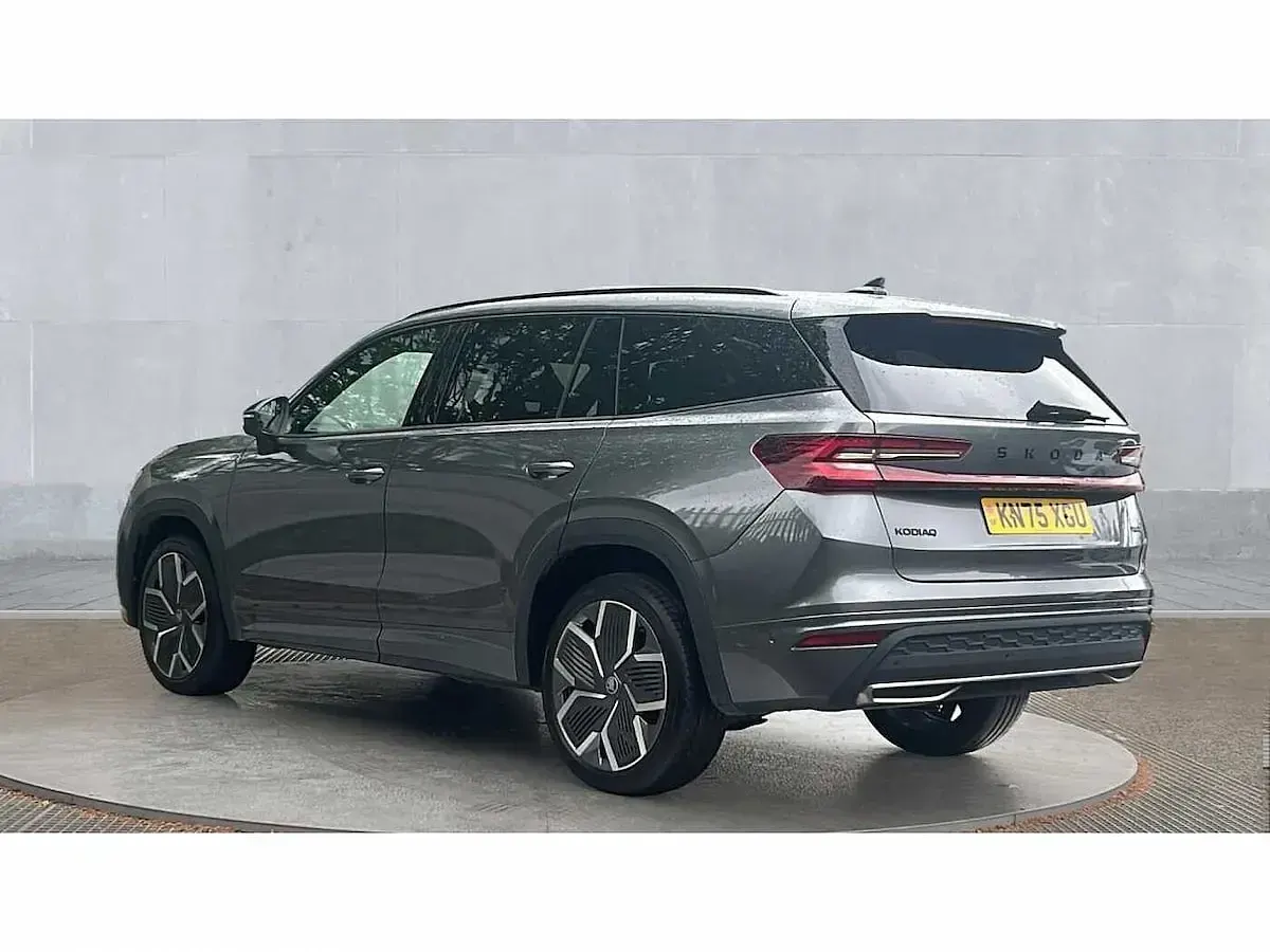 Used Skoda Kodiaq SportLine 193 HP (141 kW) 2025 Grey SUV