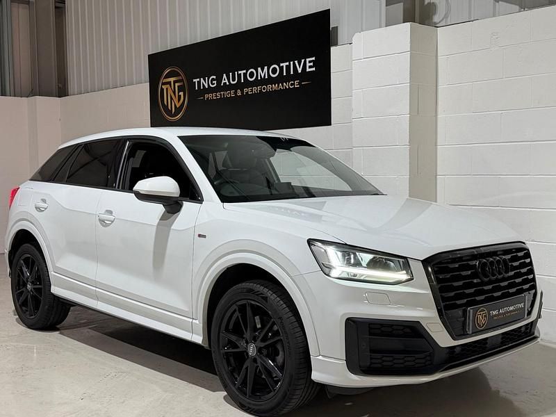 Used Audi Q2 S-Line 116 HP (85 kW) 2018 White SUV