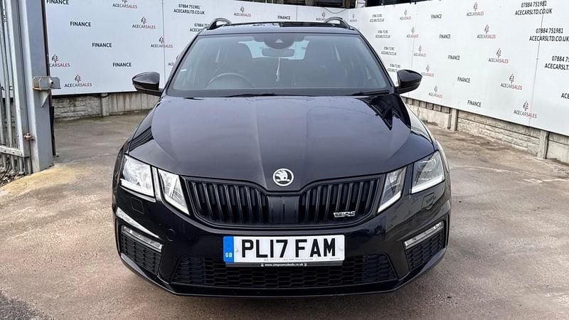 Used Skoda Octavia vRS 230 HP (169 kW) 2017 Black Estate