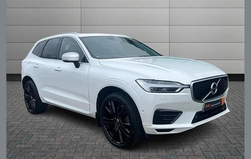 Used Volvo XC60 R-Design Pro 385 HP (283 kW) 2018 White SUV