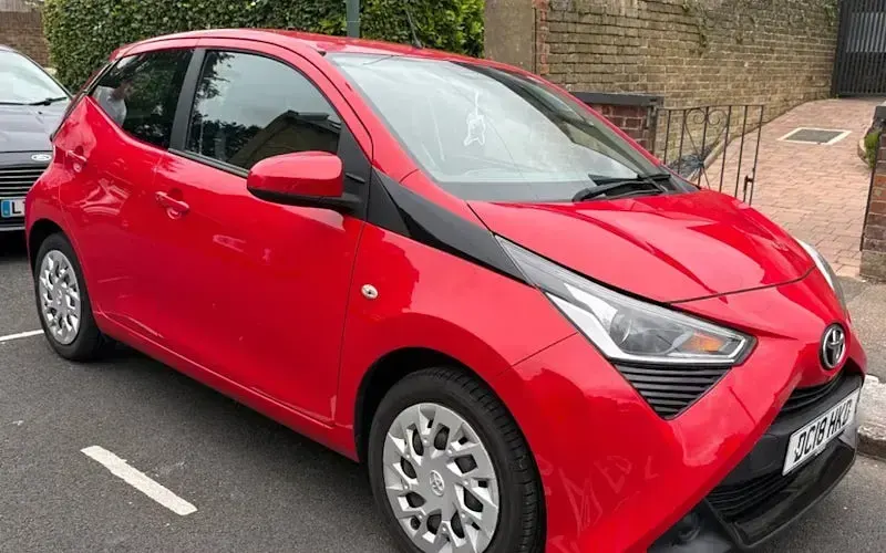 Used Toyota Aygo X-play 72 HP (52 kW) 2020 Hatchback