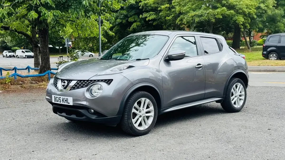 Used Nissan Juke Acenta 115 HP (84 kW) 2015 Grey SUV