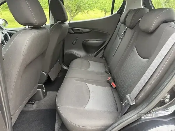 Used Vauxhall Viva 75 HP (55 kW) 2017 Black Hatchback