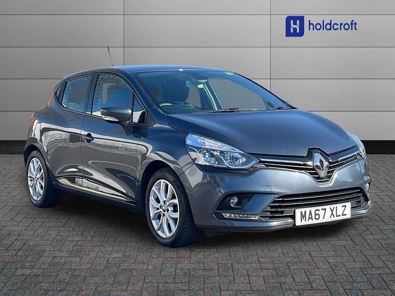 Used Renault Clio IV 90 HP (66 kW) 2017 Metallic  titanium  Hatchback