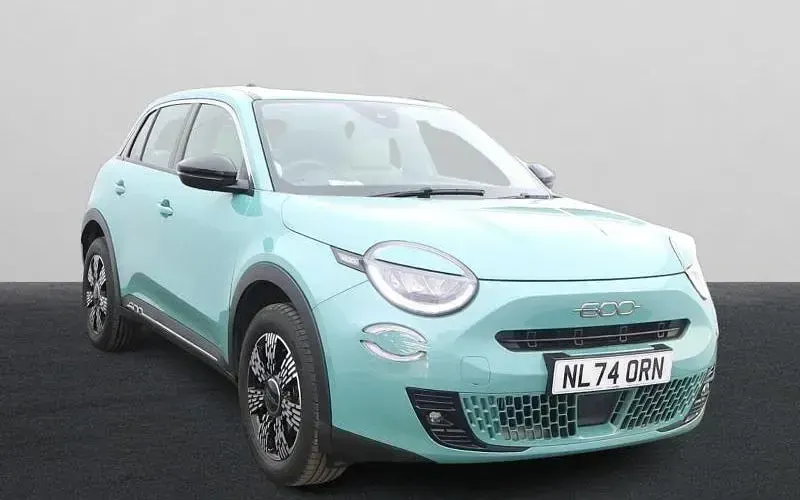 Used Fiat 600 101 HP (74 kW) 2025 SUV