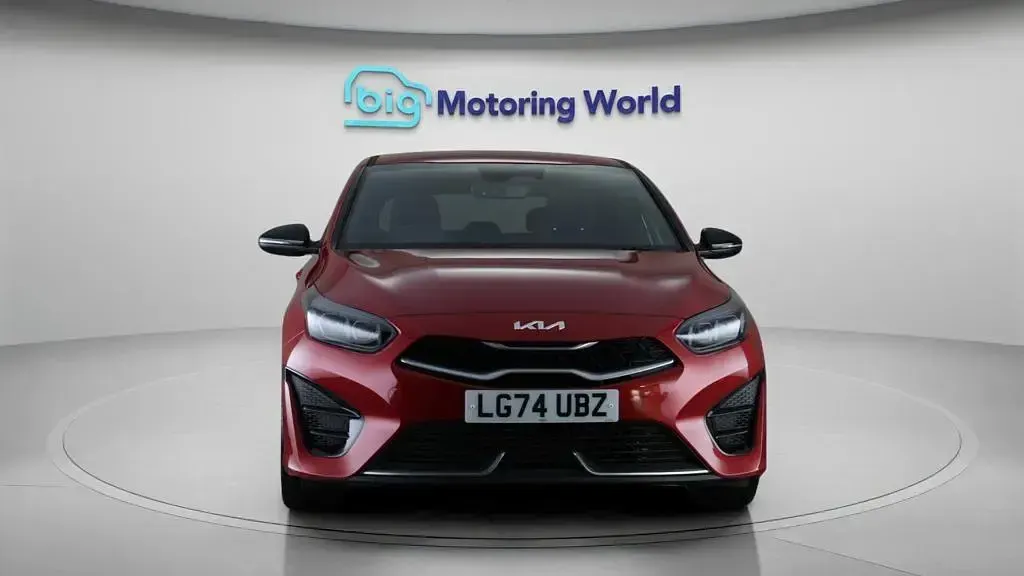 Used Kia Ceed GT-Line 138 HP (101 kW) 2024 Red Hatchback