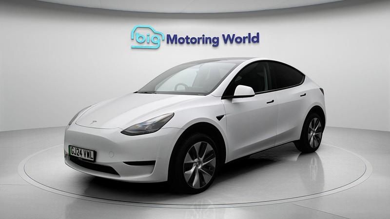 Used Tesla Model Y RWD 219 kW (299 HP) 2024 White SUV