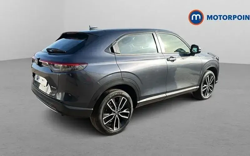 Used Honda HR-V Elegance 131 HP (96 kW) 2023 Grey SUV