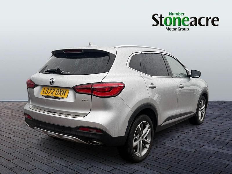 Used MG HS Exclusive 162 HP (119 kW) 2022 Silver SUV