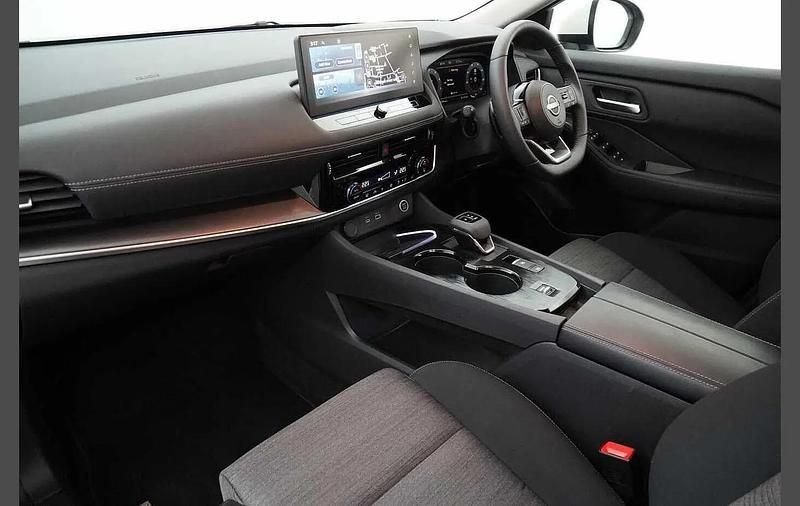 Used Nissan X-Trail N-Connecta 213 HP (156 kW) 2025 White SUV