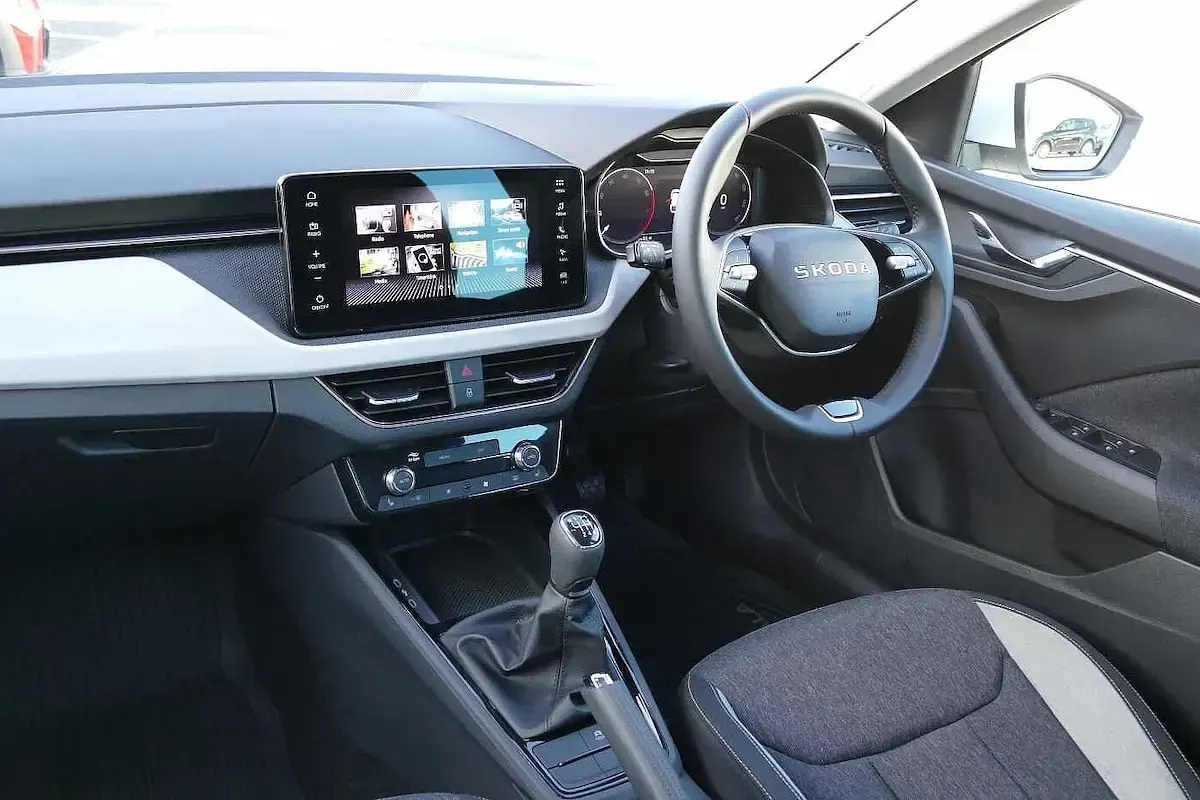 Nuevo Skoda Scala SE L 85 CV (62 kW) 2026 Blanco Utilitario