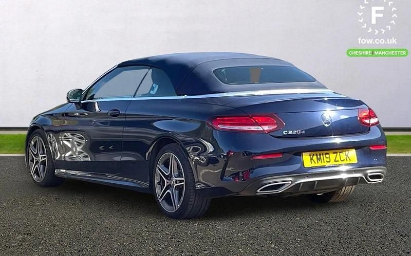 Used Mercedes C220 Active 200 HP (147 kW) 2019 Blue Cabriolet