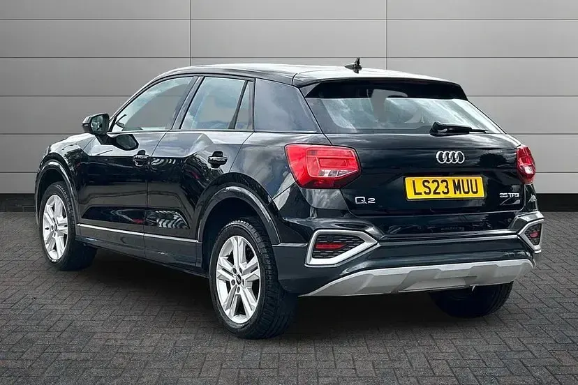 Used Audi Q2 Sport 150 HP (110 kW) 2023 Black SUV