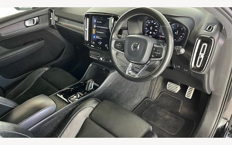 Used Volvo XC40 R-Design 190 HP (139 kW) 2020 SUV