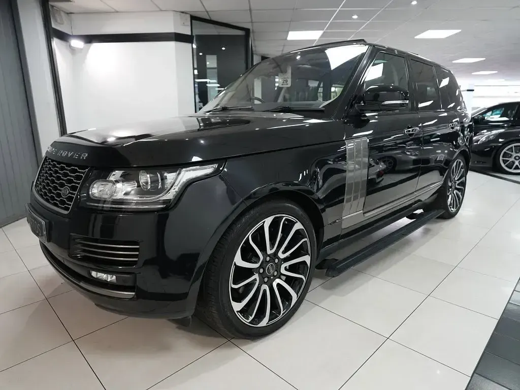 Used Land Rover Range Rover Vogue SE 339 HP (249 kW) 2015 Black SUV