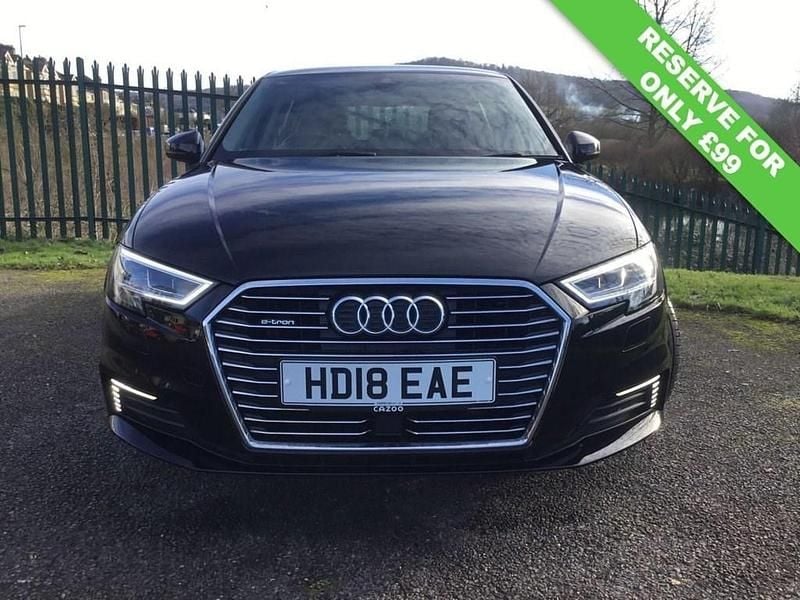 Used Audi A3 Sportback Advanced 2018 Black Hatchback