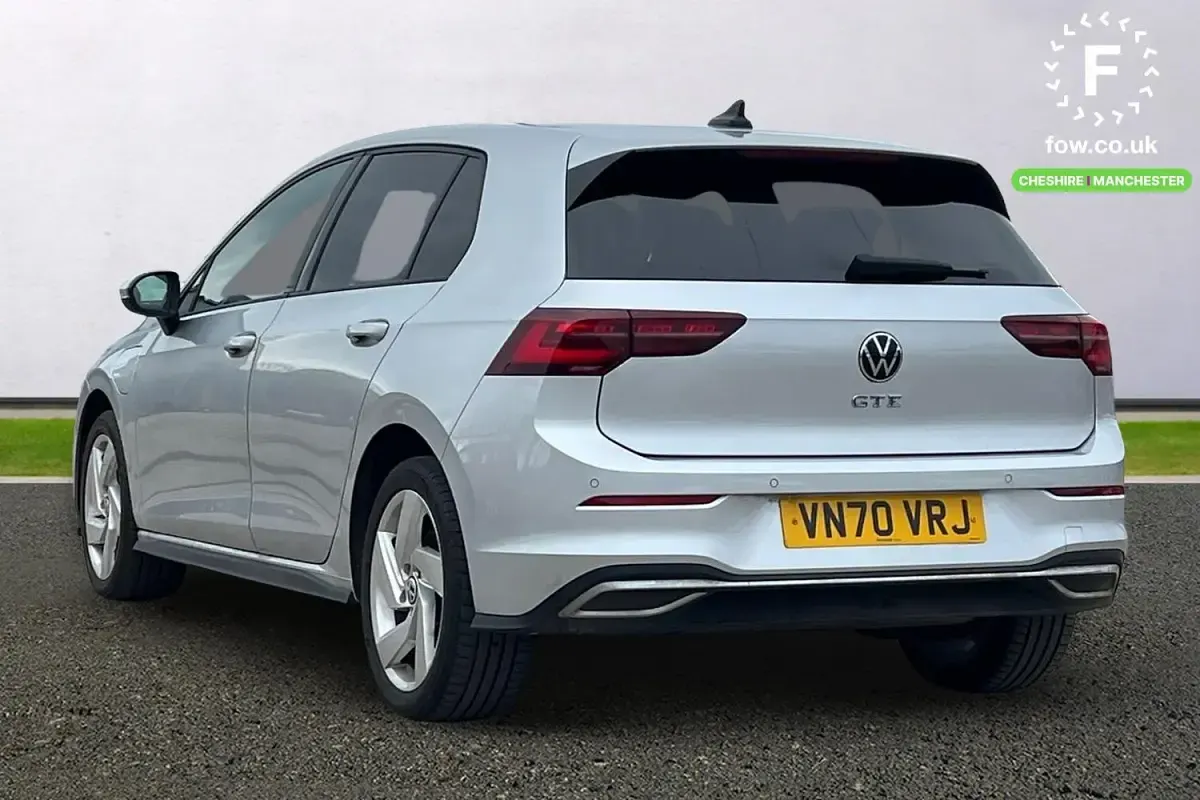 Used VW Golf VII GTE 204 HP (150 kW) 2020 Silver Hatchback