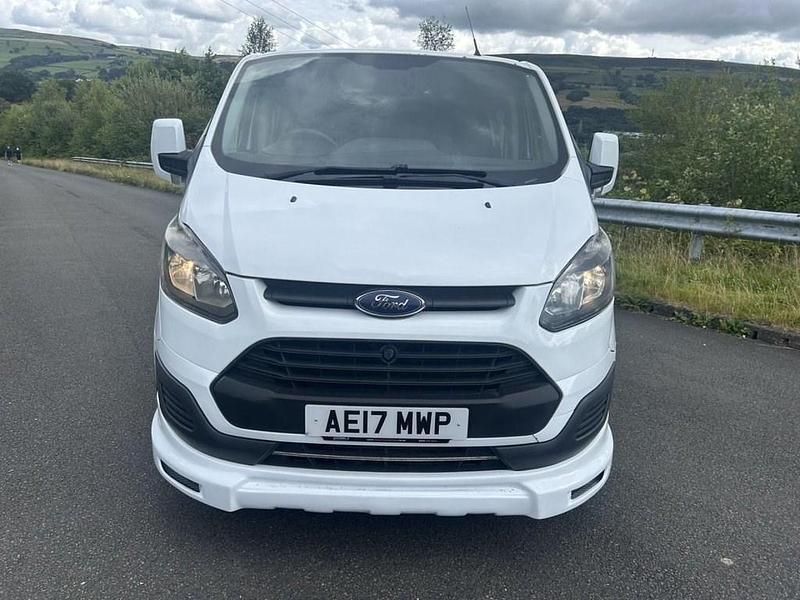 Used Ford Transit Custom 104 HP (76 kW) 2017 White Van