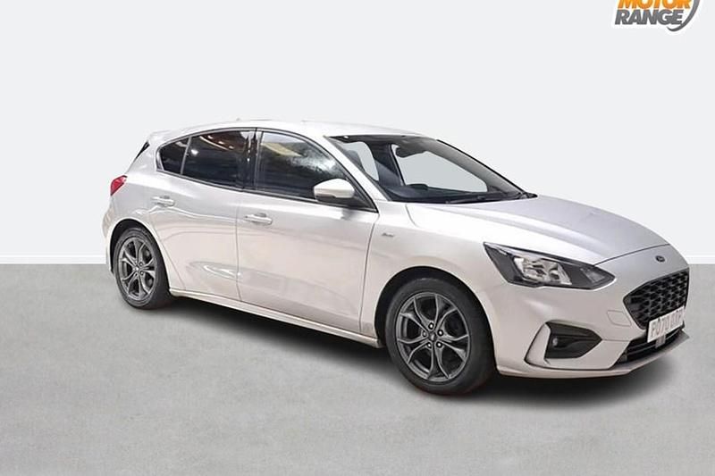Used Ford Focus ST-Line 125 HP (91 kW) 2020 Silver Hatchback